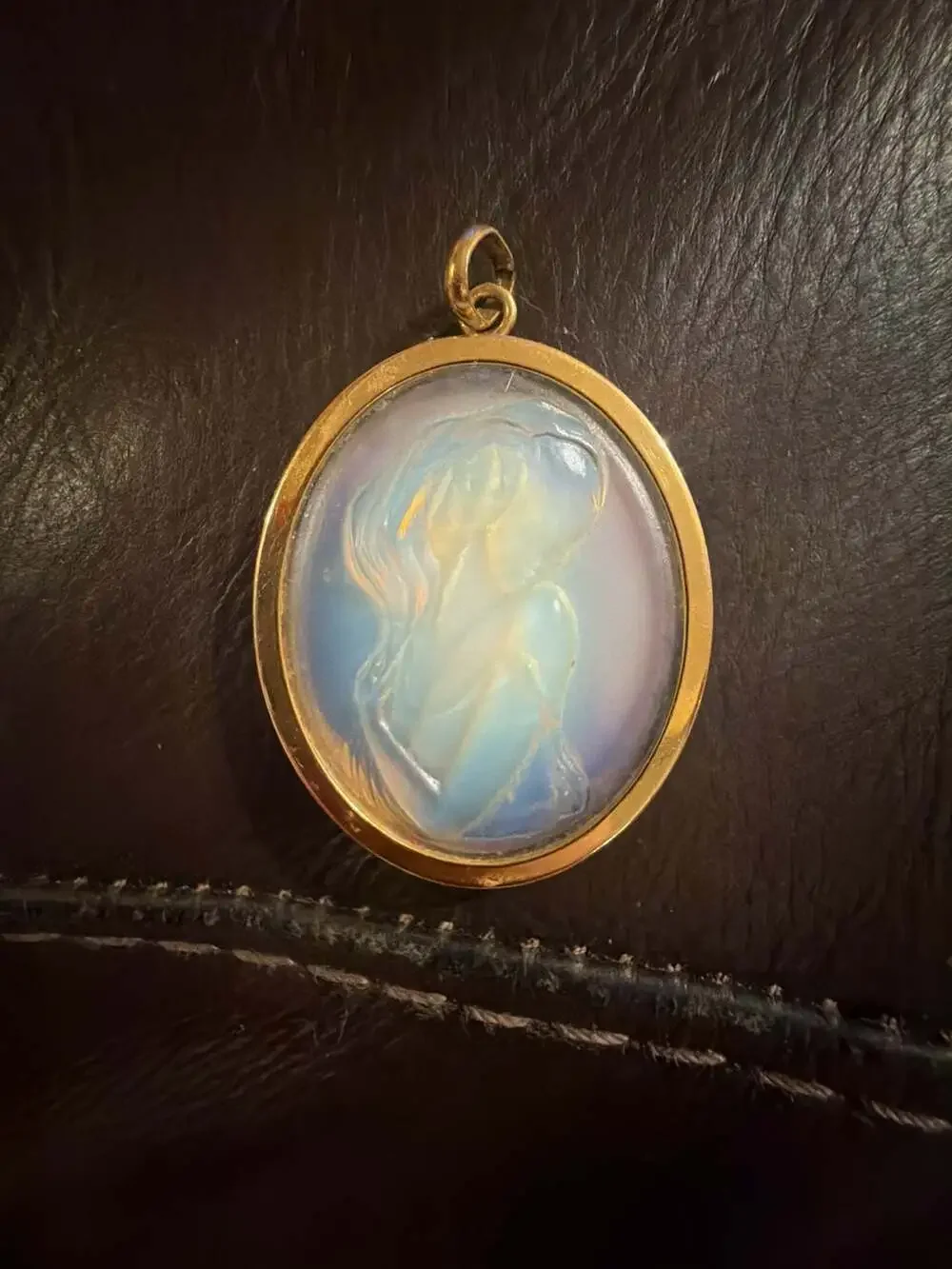 Lalique Clemence Opalescent Crystal Oval Cameo Pendant